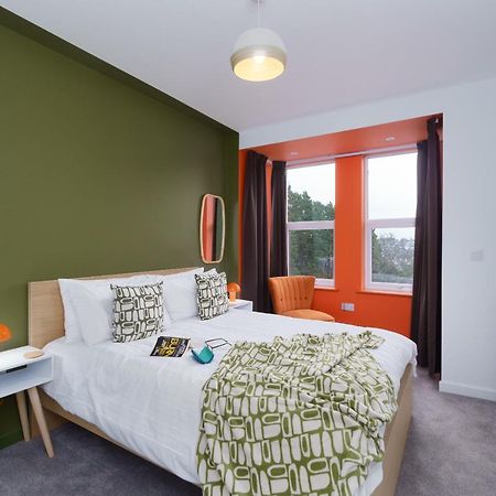 Apartment Two - Private Car Park, Comfortable And Well Equipped - By Ocean City Retreats Plymouth Exteriér fotografie