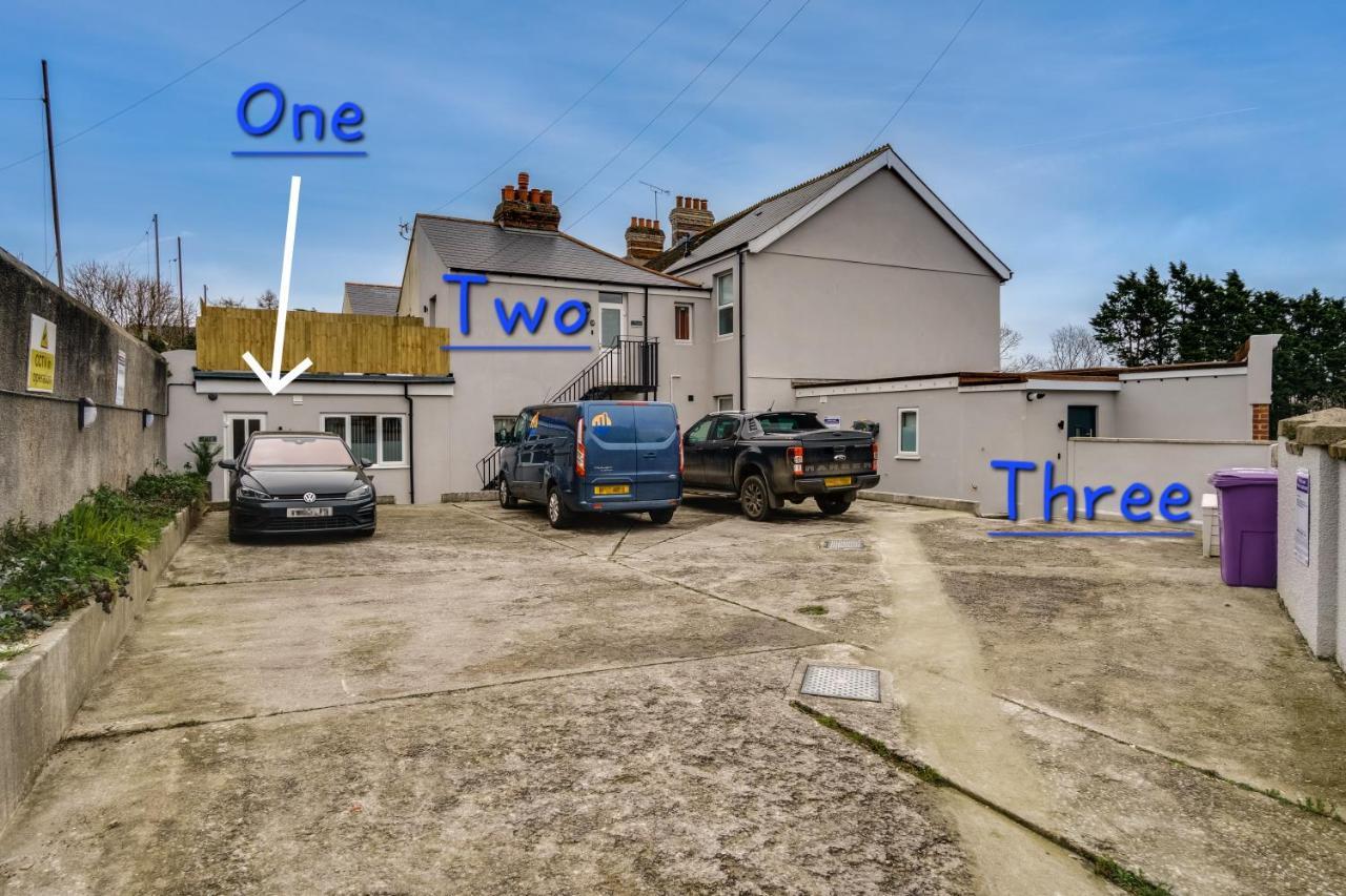 Apartment Two - Private Car Park, Comfortable And Well Equipped - By Ocean City Retreats Plymouth Exteriér fotografie