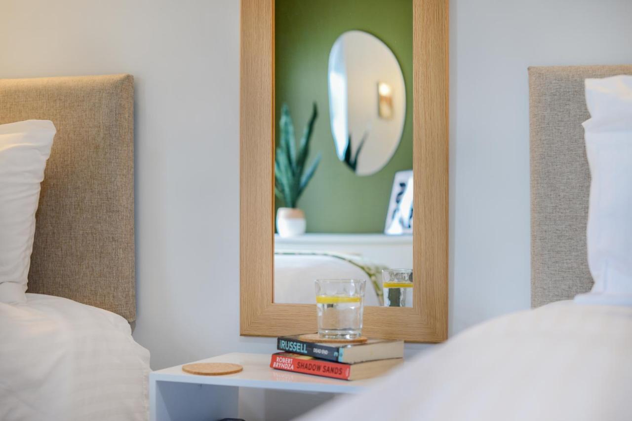 Apartment Two - Private Car Park, Comfortable And Well Equipped - By Ocean City Retreats Plymouth Exteriér fotografie